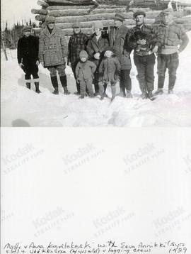 Matti + Anna Kantokoski with Eeva Annikki (5 yrs old) + Veikko Vesa (4 yrs old) + logging crew 1929